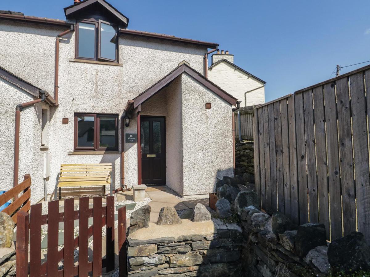 The Laurels Villa Ulverston Exterior photo